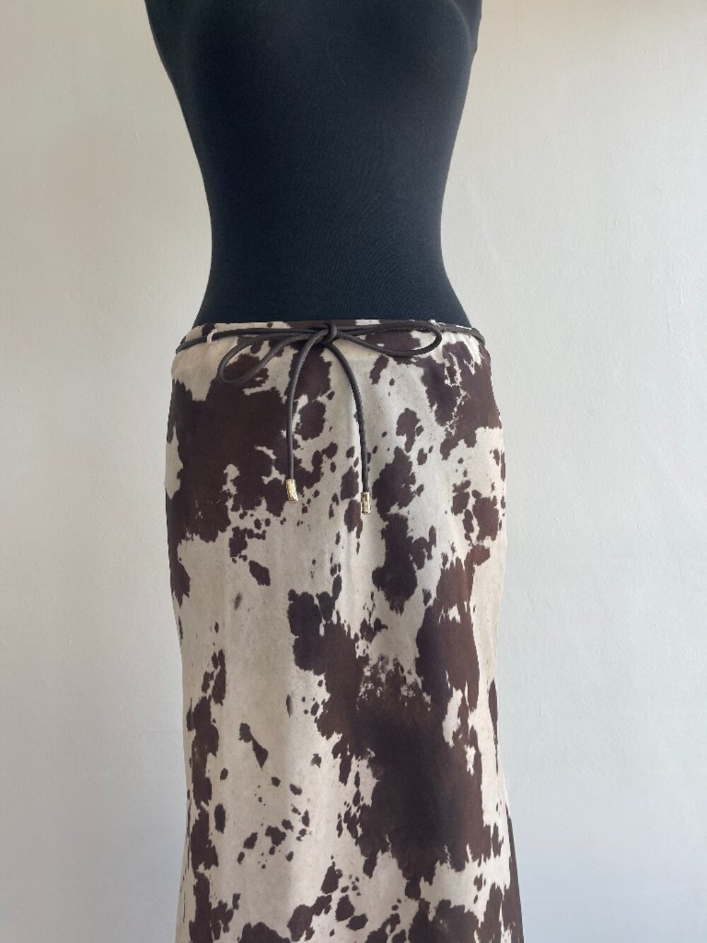 ZARA Cow Print Midi Satin Skirt with Belt - Picture 5 of 5